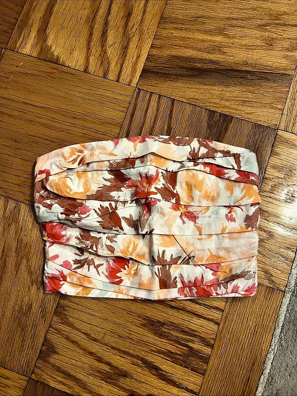 Abercrombie & Fitch Floral Strapless Crop Top in Cream & Red Like New
